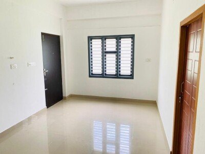 കൂത്തുപറമ്പ് നരവൂർ ഫാമിലി അപാർട്മെന്റ് വാടകയ്ക്